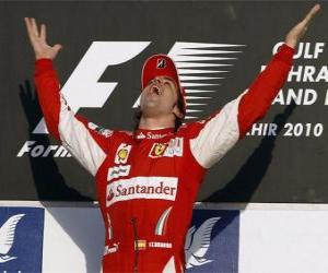 пазл Фернандо Алонсо празднует победу на Гран-при Бахрейна (2010)